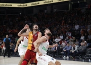 Ning连续三场比赛得分超过败北，拜仁不断突破！气势如虹延续