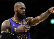 震撼！詹姆斯在田径赛场终止连败！